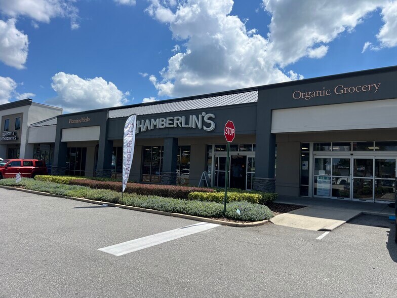 More Photos Of 4900-5032 E Colonial Dr, Orlando Storefront For Lease