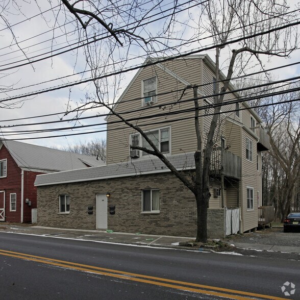More Photos Of 190-194 Saddle River Rd, Saddle Brook Apartments For Sale