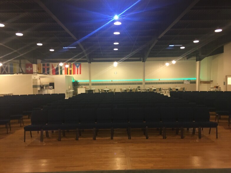 More Photos Of 1307 E Palatine Rd, Arlington Heights Religious Facility For Sale