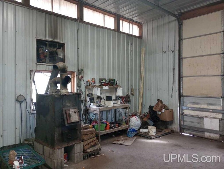 More Photos Of 54921 US Highway 41, Calumet Auto Salvage Facility For Sale