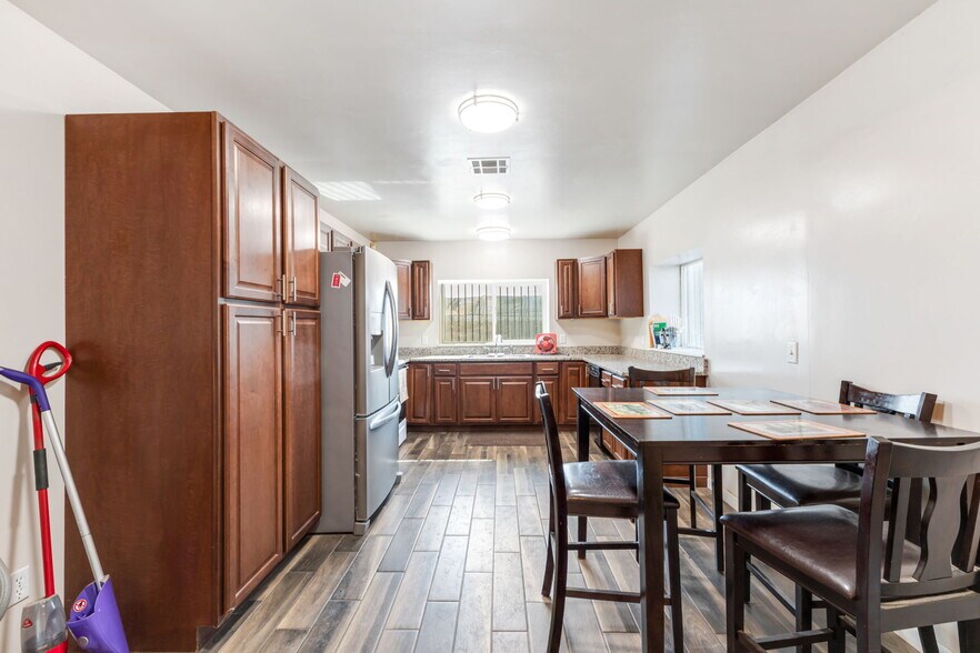 More Photos Of 23259 Avenue 64 Ave, Ducor Warehouse For Sale