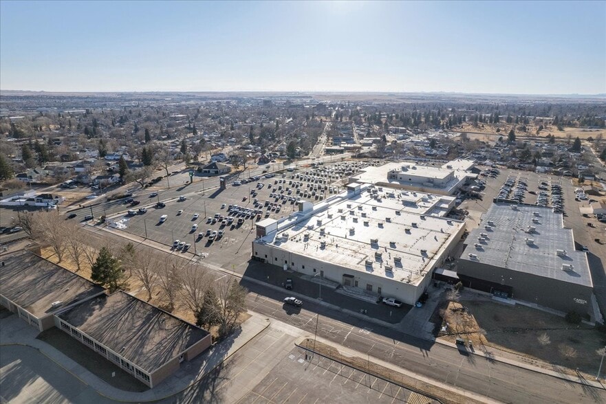 More Photos Of 1616 E Pershing Blvd, Cheyenne Freestanding For Sale