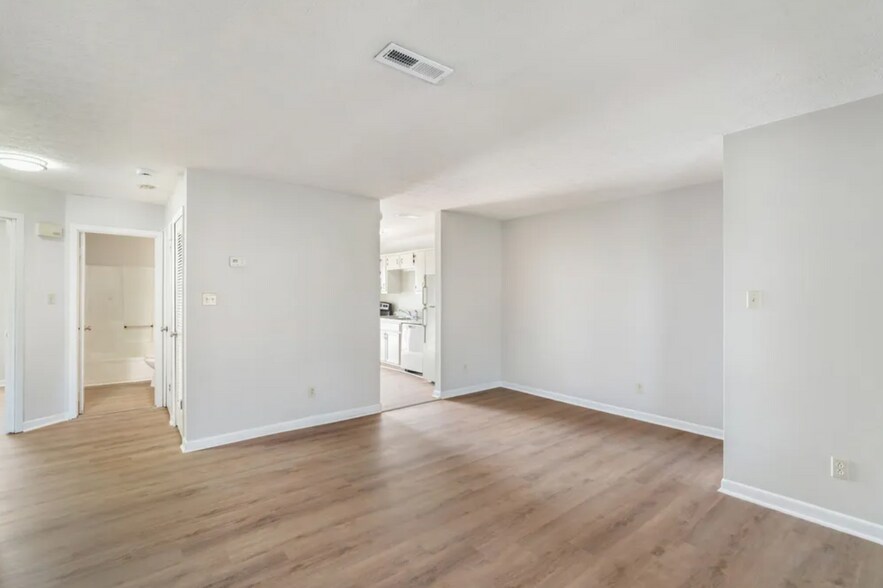 More Photos Of 4808 Cannon Ridge Dr, Knoxville Apartments For Sale