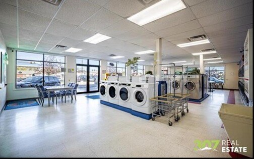 More Photos Of 1726 Beck Ave, Cody General Retail For Sale