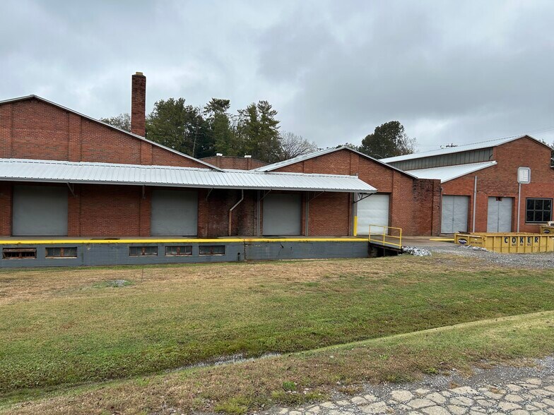 More Photos Of 517 Eastanallee Ave, Athens Industrial For Lease