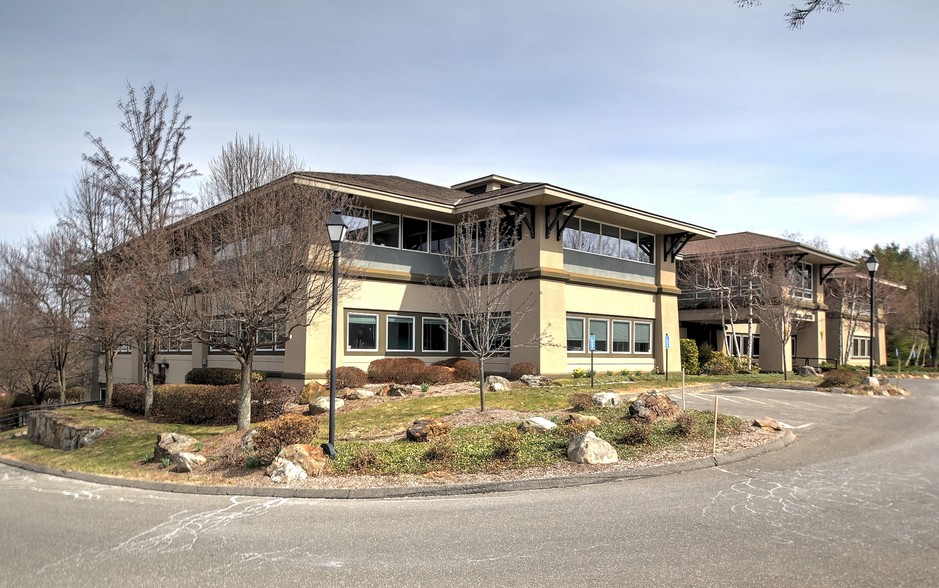 166 Waterbury Rd, Prospect, CT 06712 Medical Office For Lease