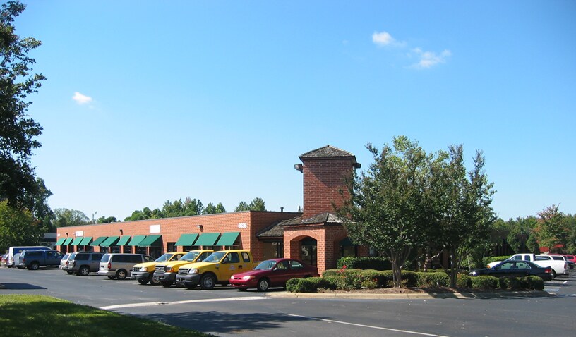 More Photos Of 6636 E WT Harris Blvd, Charlotte Light Distribution For Lease