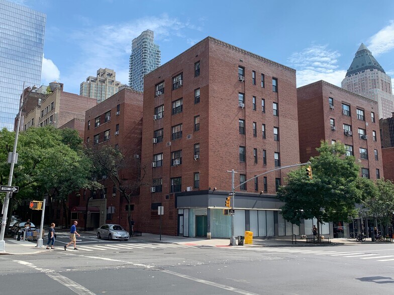 More Photos Of 830-840 Ninth Ave, New York Apartments For Lease