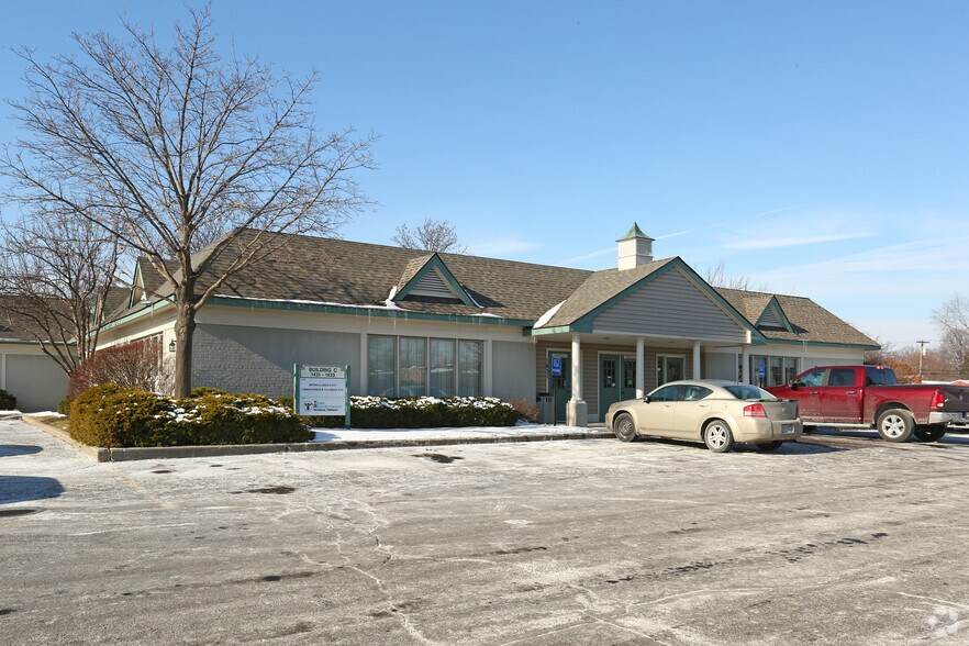 More Photos Of 1415-1421 E 12 Mile Rd, Madison Heights Unknown For Lease