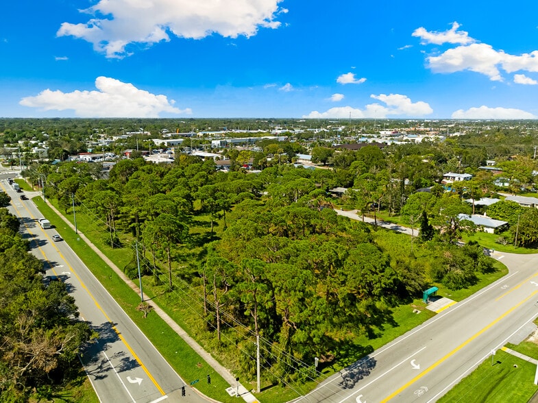 More Photos Of 670 8th St, Vero Beach Land For Sale