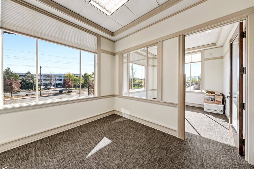 More Photos Of 1501 E McAndrews Rd, Medford Medical For Lease