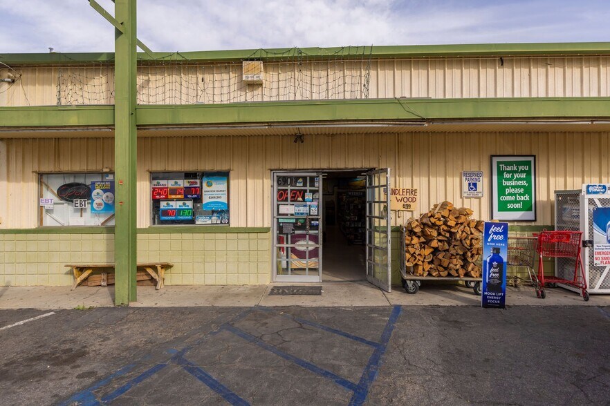 More Photos Of 690 N Ventura Ave, Oak View General Retail For Sale