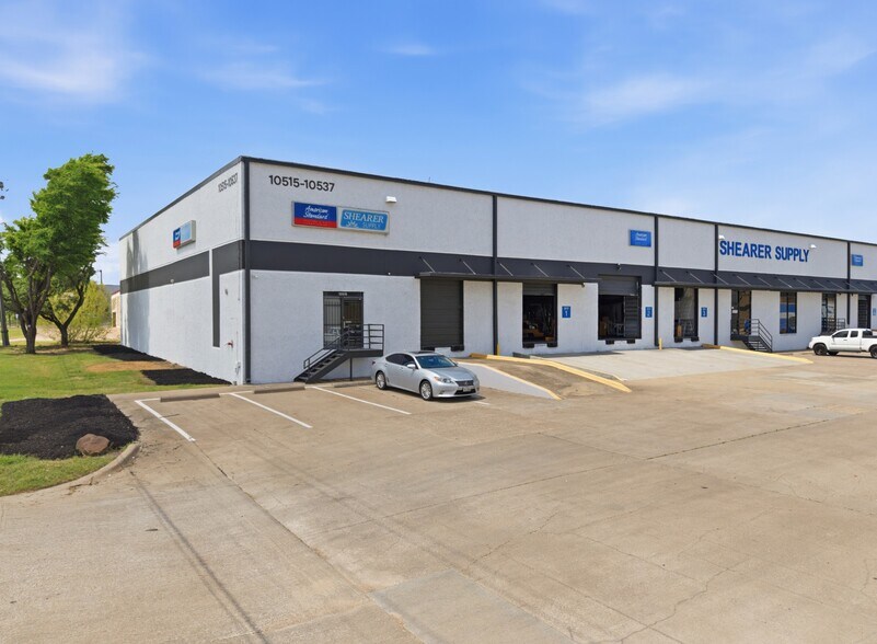 More Photos Of 10515-10537 Miller Rd, Dallas Distribution For Sale