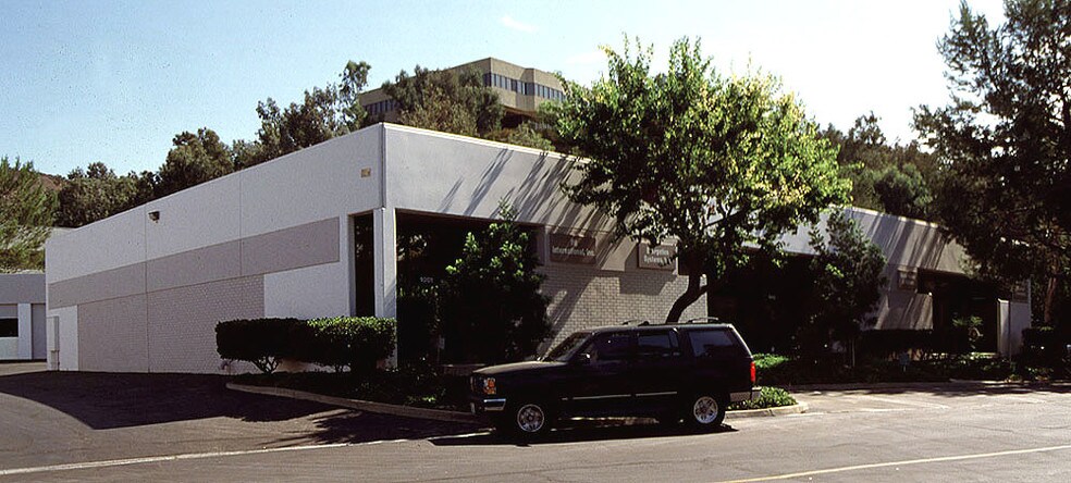 More Photos Of 31121-31131 Via Colinas, Westlake Village Unknown For Lease