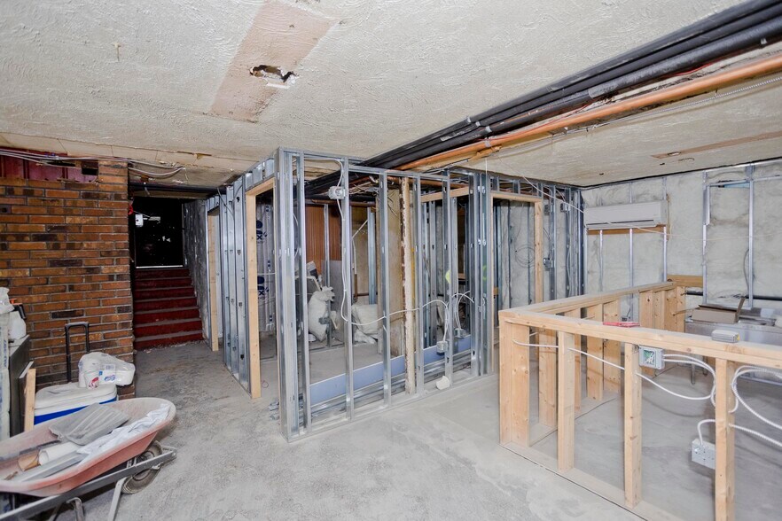 More Photos Of 52 Gladdu Ave, Chicopee General Retail For Sale