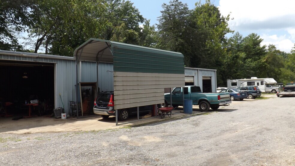 More Photos Of 2056 US 70 Hwy, Swannanoa Auto Salvage Facility For Lease