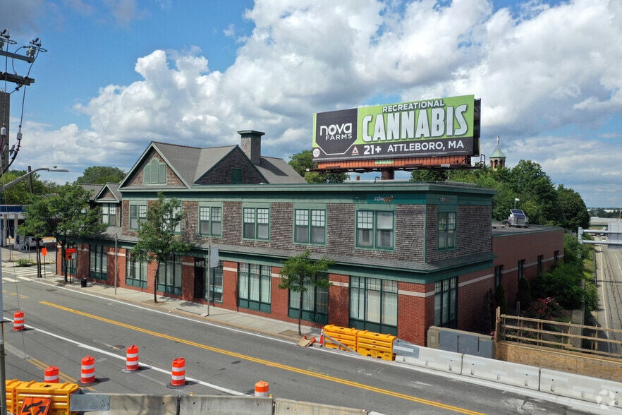 More Photos Of 125 Holden St, Providence Office For Sale