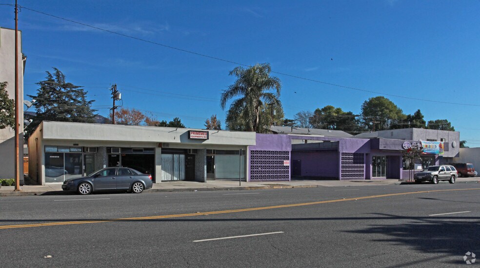 More Photos Of 1607-1619 1/2 Victory Blvd, Glendale Storefront Retail Residential For Sale