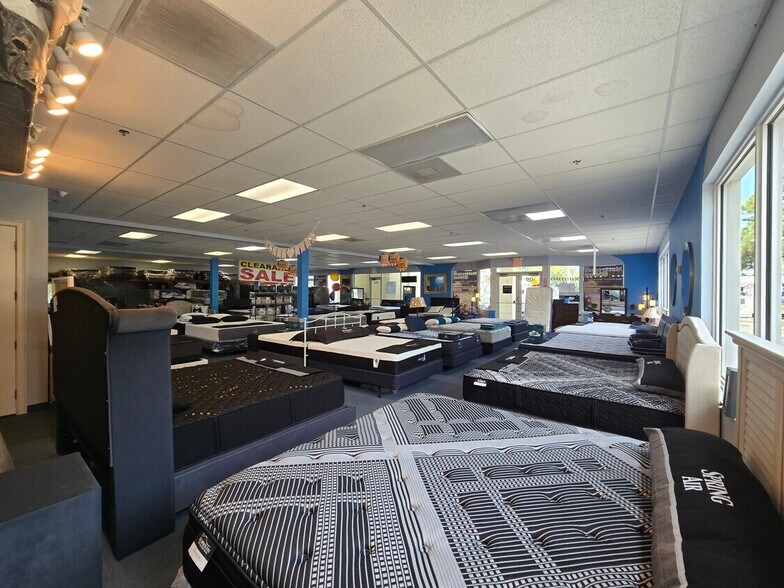 More Photos Of 100 N State Road 7, Margate Office For Sale