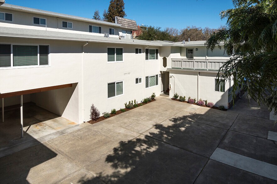 More Photos Of 22 Duane St, Redwood City Apartments For Sale