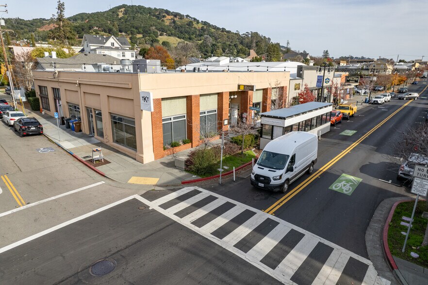 More Photos Of 1566-1574 4th St, San Rafael Storefront Retail Office For Sale
