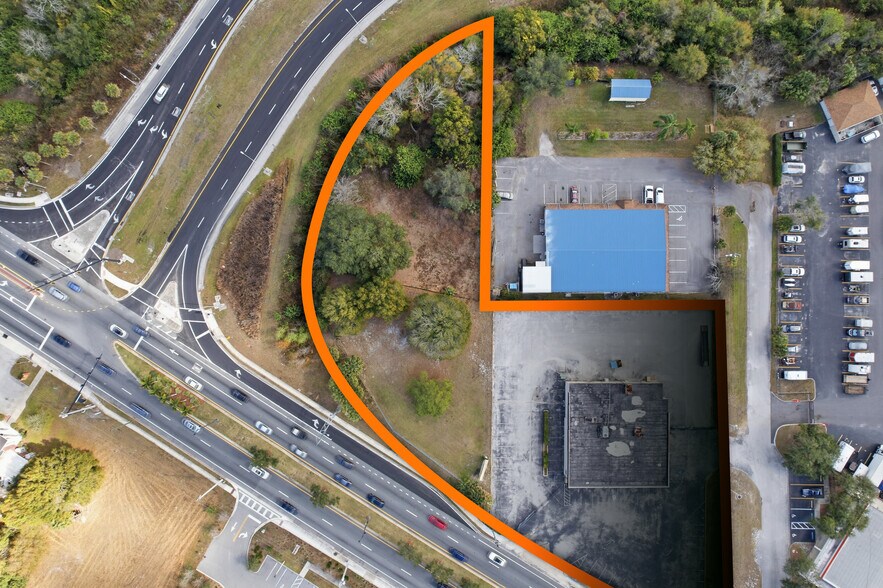 More Photos Of 2885 S Orlando Dr, Sanford Freestanding For Lease