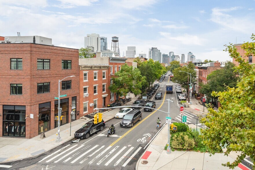 More Photos Of 47 Franklin St, Brooklyn Apartments For Sale