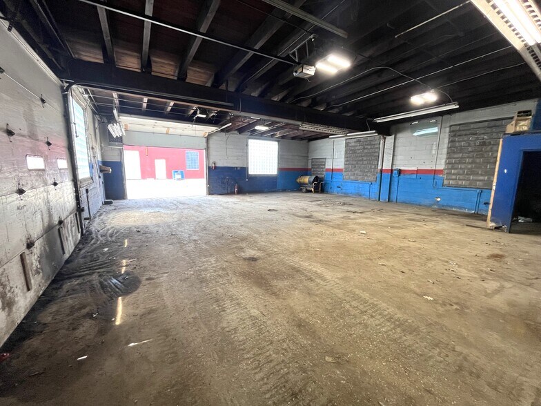More Photos Of 1310 E 260th St, Euclid Warehouse For Sale