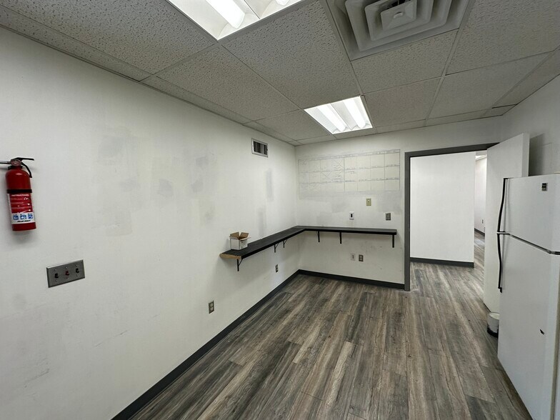 More Photos Of 2526 Monroeville Blvd, Monroeville Medical For Lease