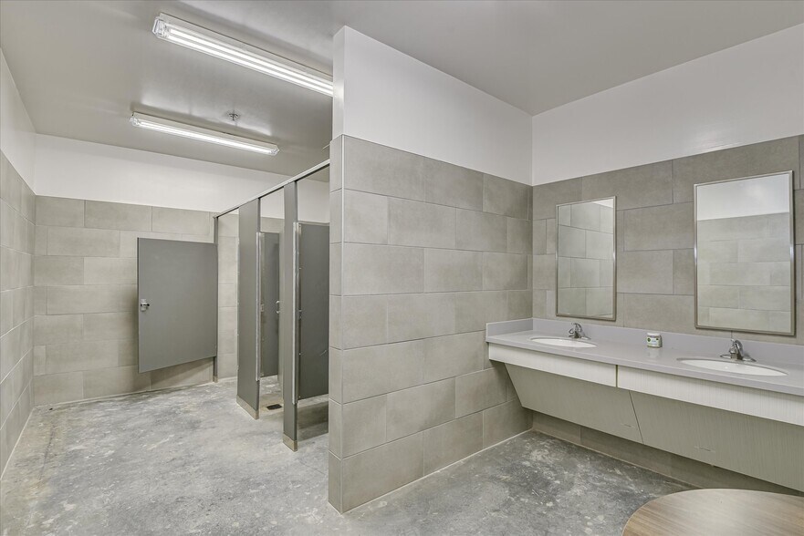 More Photos Of 111 Railroad Ave, North Augusta Apartments For Sale