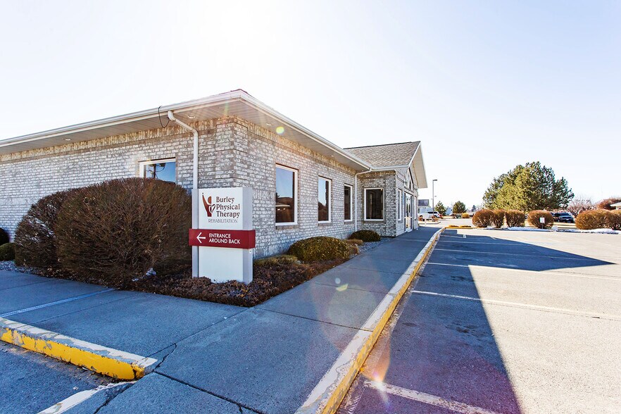 More Photos Of 1263 Bennett Ave, Burley Medical For Lease