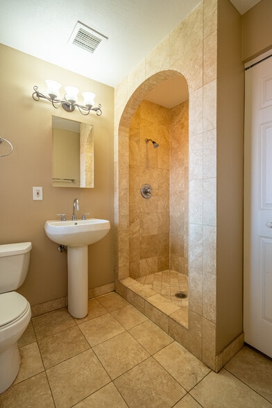 More Photos Of 4128 N 10th St, Phoenix Apartments For Sale