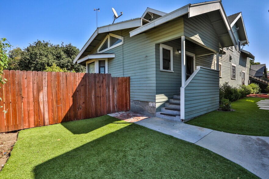 More Photos Of 306 E Foothill Blvd, Glendora Apartments For Sale