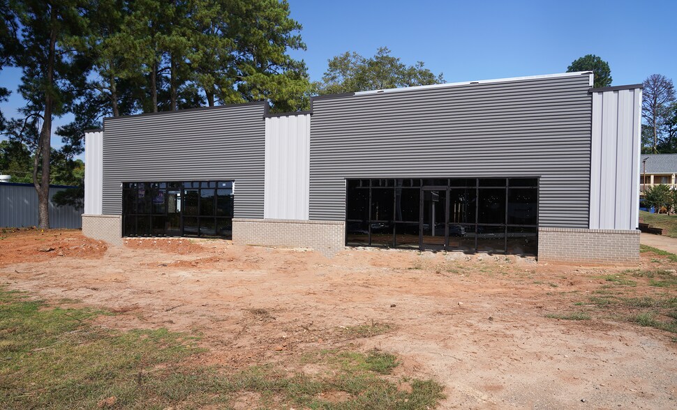 Primary Photo Of 4022 Clemson Blvd, Anderson Office For Lease