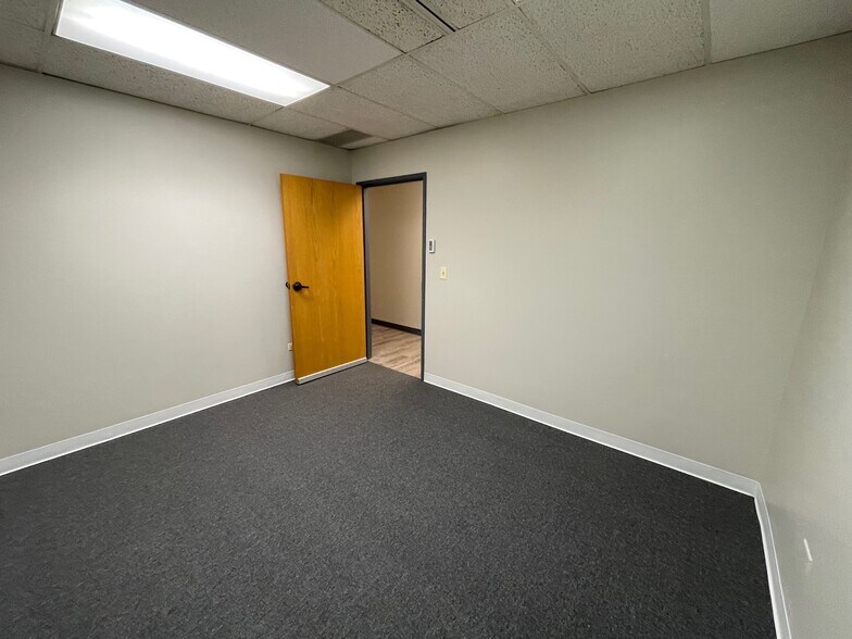 More Photos Of 7200 E Hampden Ave, Denver Coworking Space