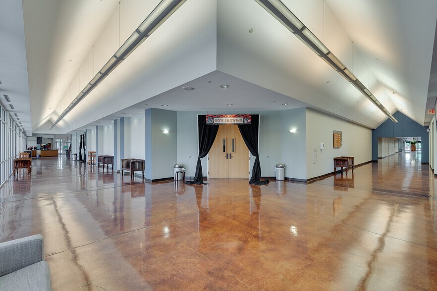 More Photos Of 4501 Hedgcoxe Rd, Plano Religious Facility For Sale