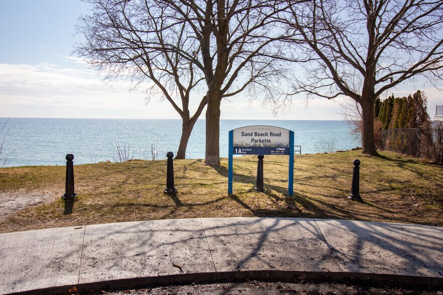 More Photos Of 2709 Lake Shore Dr, Toronto Apartments For Sale