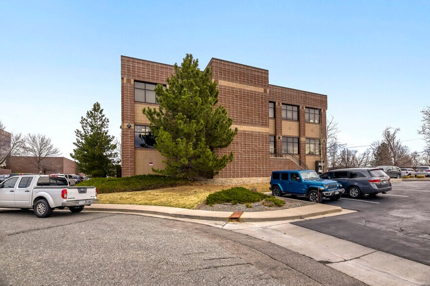 More Photos Of 5920 S Estes St, Littleton Medical For Lease