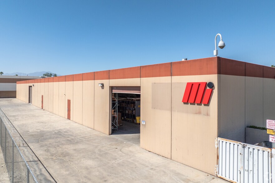 More Photos Of 45435 Van Buren St, Indio Warehouse For Lease