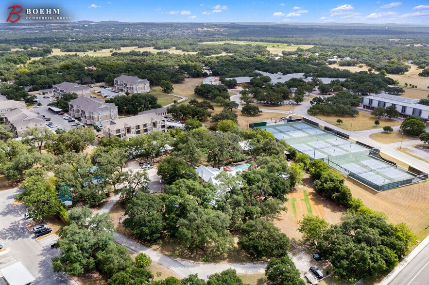More Photos Of 137 Old San Antonio Rd, Boerne Apartments For Sale