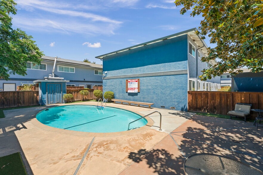 More Photos Of 4930 National Ave, Los Gatos Apartments For Sale
