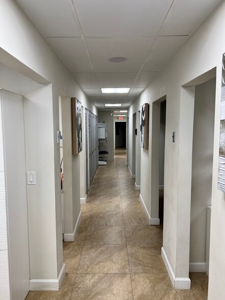 More Photos Of 3035 E Commercial Blvd, Fort Lauderdale Medical For Sale