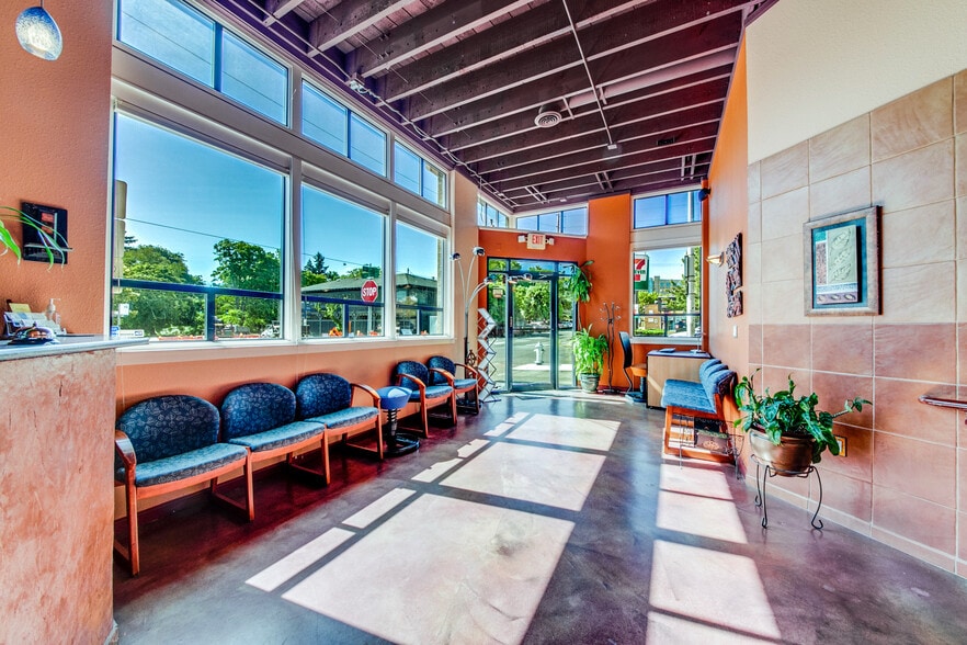 More Photos Of 201 N I St, Tacoma Office For Sale