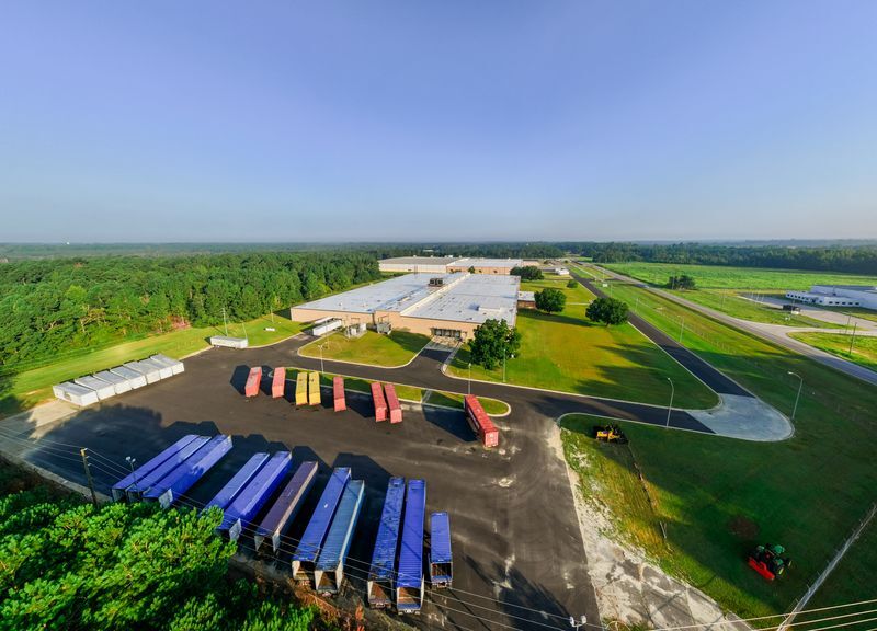 More Photos Of 18300 Fieldcrest Rd, Laurel Hill Manufacturing For Lease