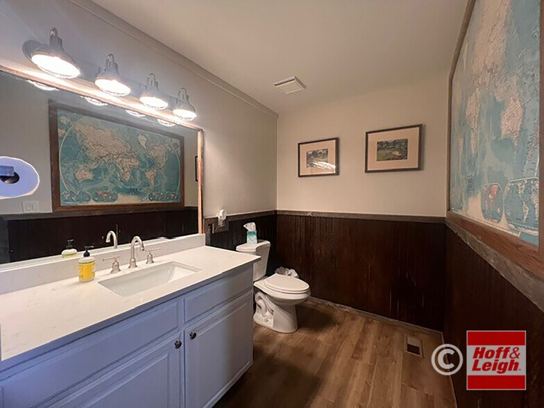 More Photos Of 7425-7495 E Peakview Ave, Centennial Office For Sale