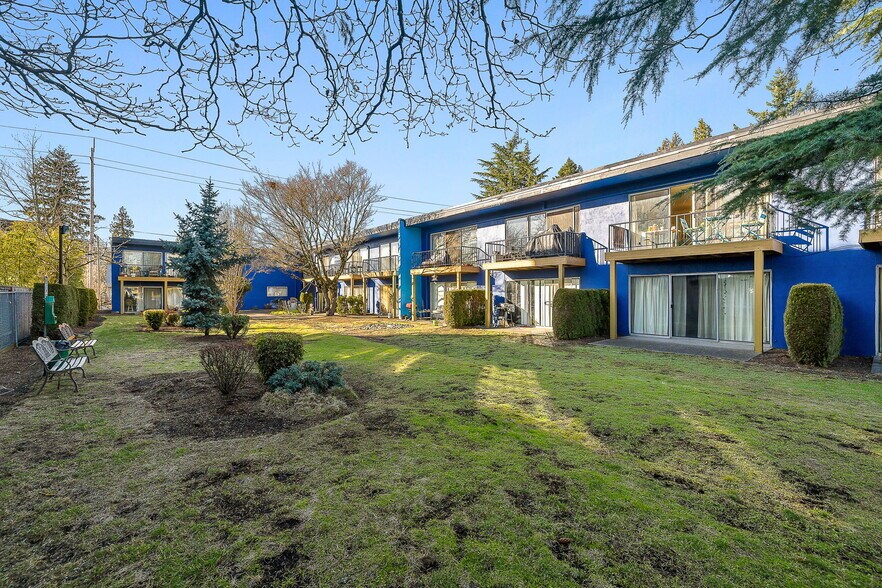 More Photos Of 740 NE 53rd Ave, Portland Apartments For Sale