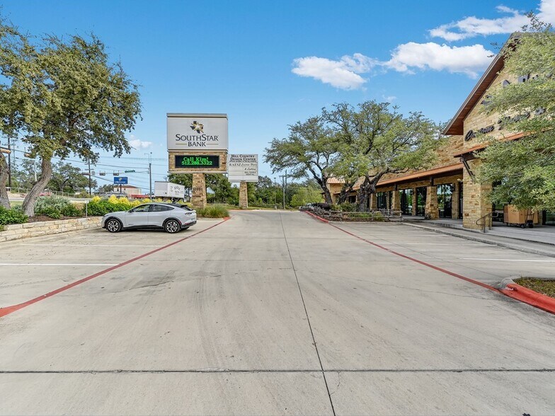 More Photos Of 10827 Highway 290 W, Austin Storefront Retail Office For Lease