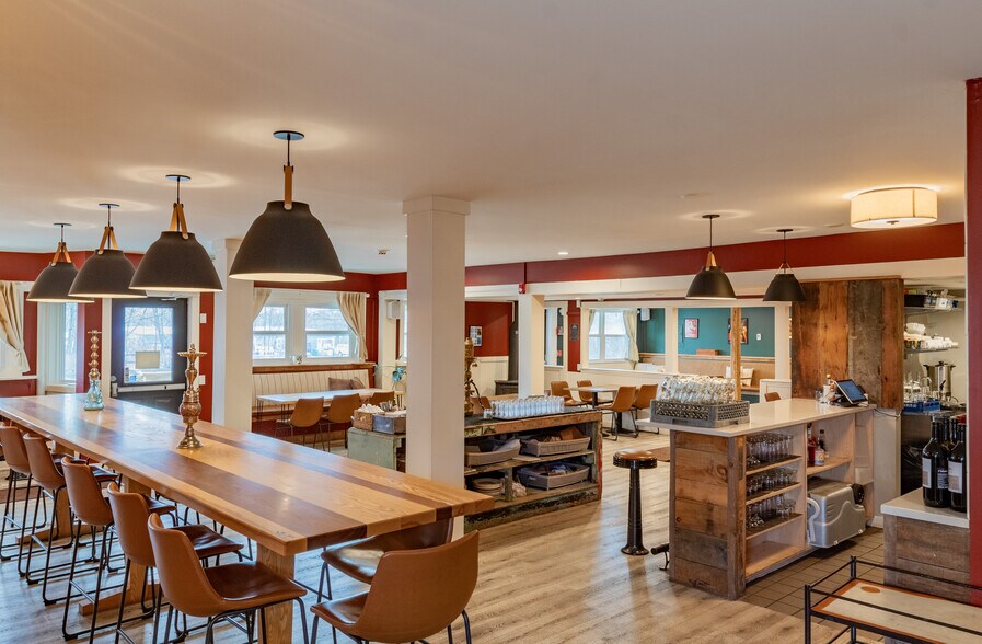 More Photos Of 424 Walnut Hill Rd, North Yarmouth Restaurant For Sale