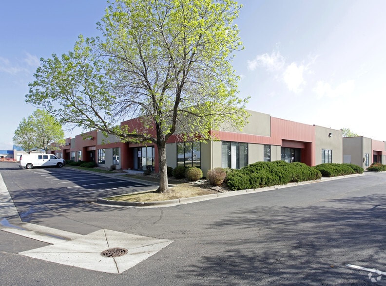 More Photos Of 6920 S Jordan Rd, Englewood Distribution For Lease