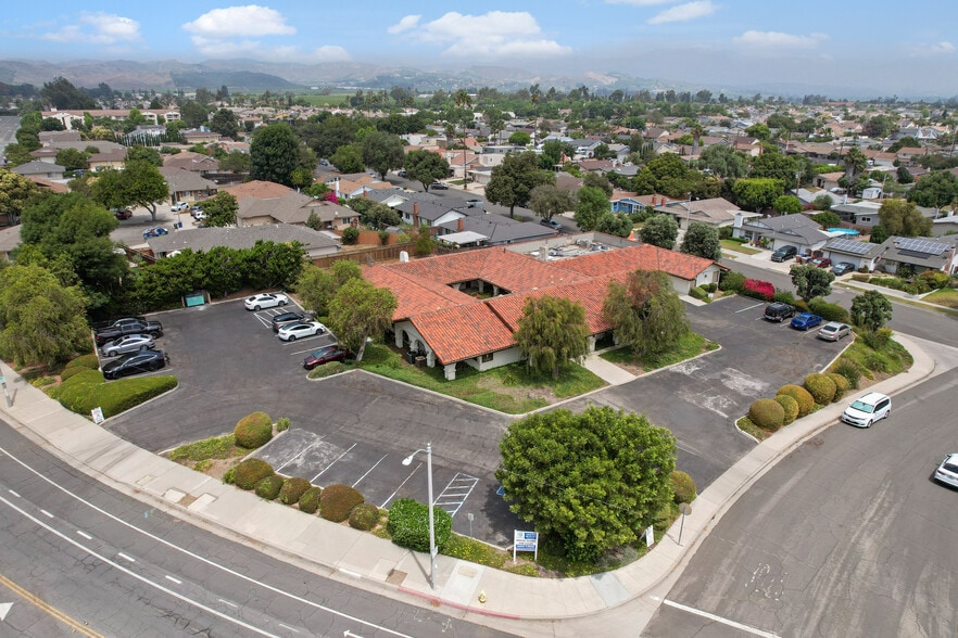 More Photos Of 970 Petit Ave, Ventura Medical For Sale
